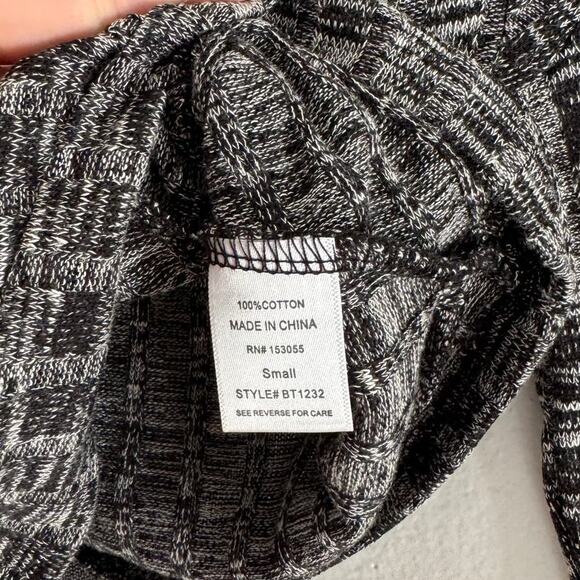 NWOT Y2K Charlotte Russe Heather Grey Sweater Crop Top Women Sz Small 3/4 Sleeve - Picture 9 of 9